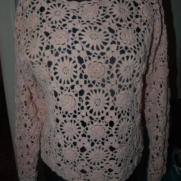 Vintage Crocheted Sweater - Picture 4 of 4